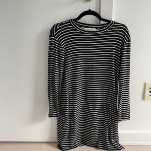 Amour Vert 3/4 sleeve tshirt dress